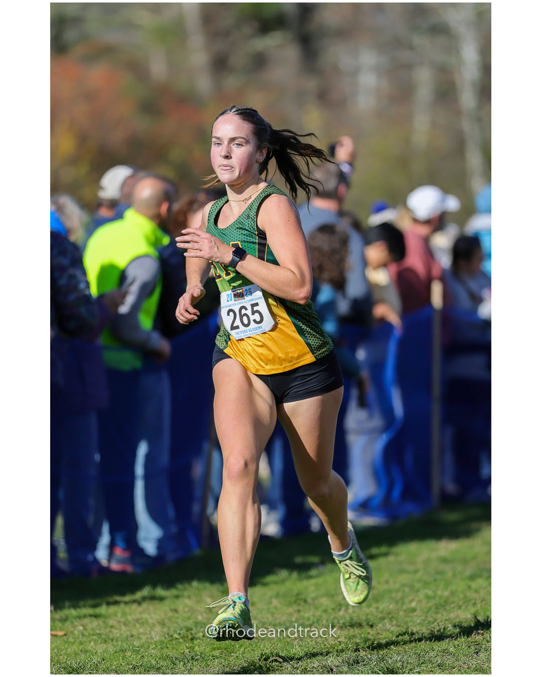 Bonni Lunna, Bellows Free Academy-St Albans, P162, 22:15.00 - New England Cross Country State Championship - Thetford Vt - November 8, 2025 File: ./dir-1-Girls-Championship/251108-2025-New England-Cross-Country-Championships-Thetford-VT-335-296A5868.jpg Bonni Lunna, Bellows Free Academy-St Albans, P162, 22:15.00 - New England Cross Country State Championship - Thetford Vt - November 8, 2025…